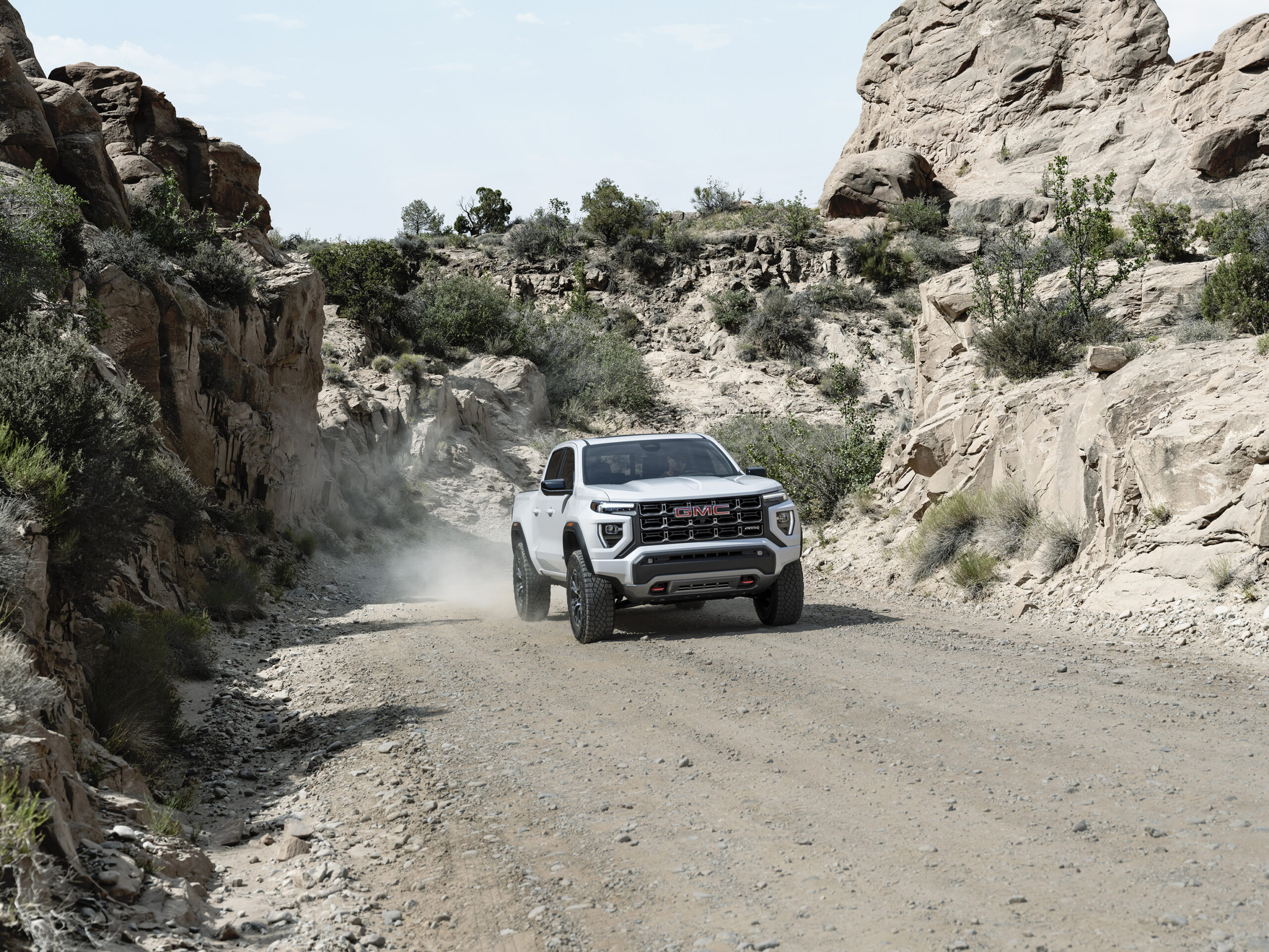 GMC presenta la nueva generación Canyon, la pickup mediana más avanzada