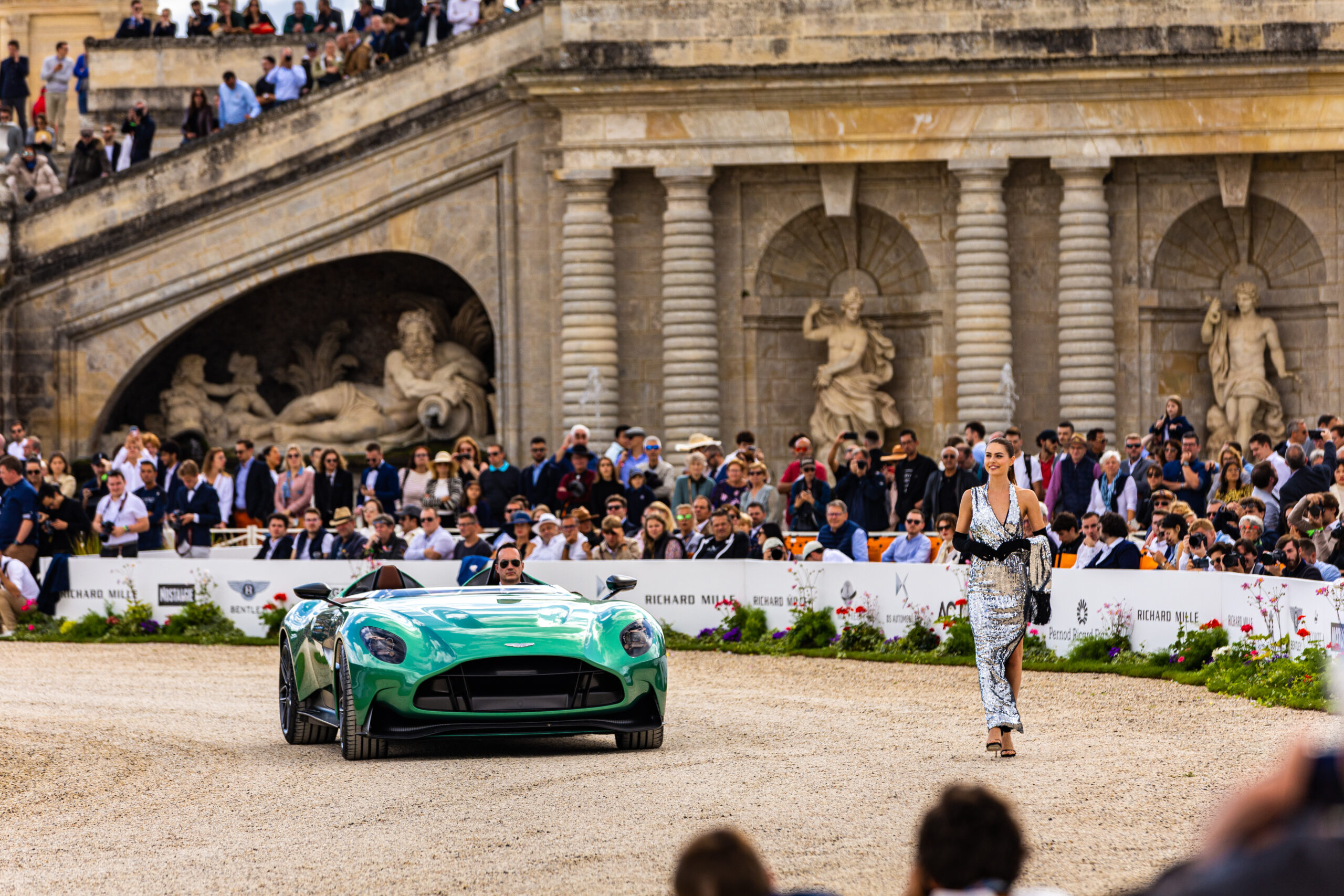 Aston Martin DBR22 nombrado Best of Show Concours d’Elegance en Chantilly Arts & Elegance Richard Mille