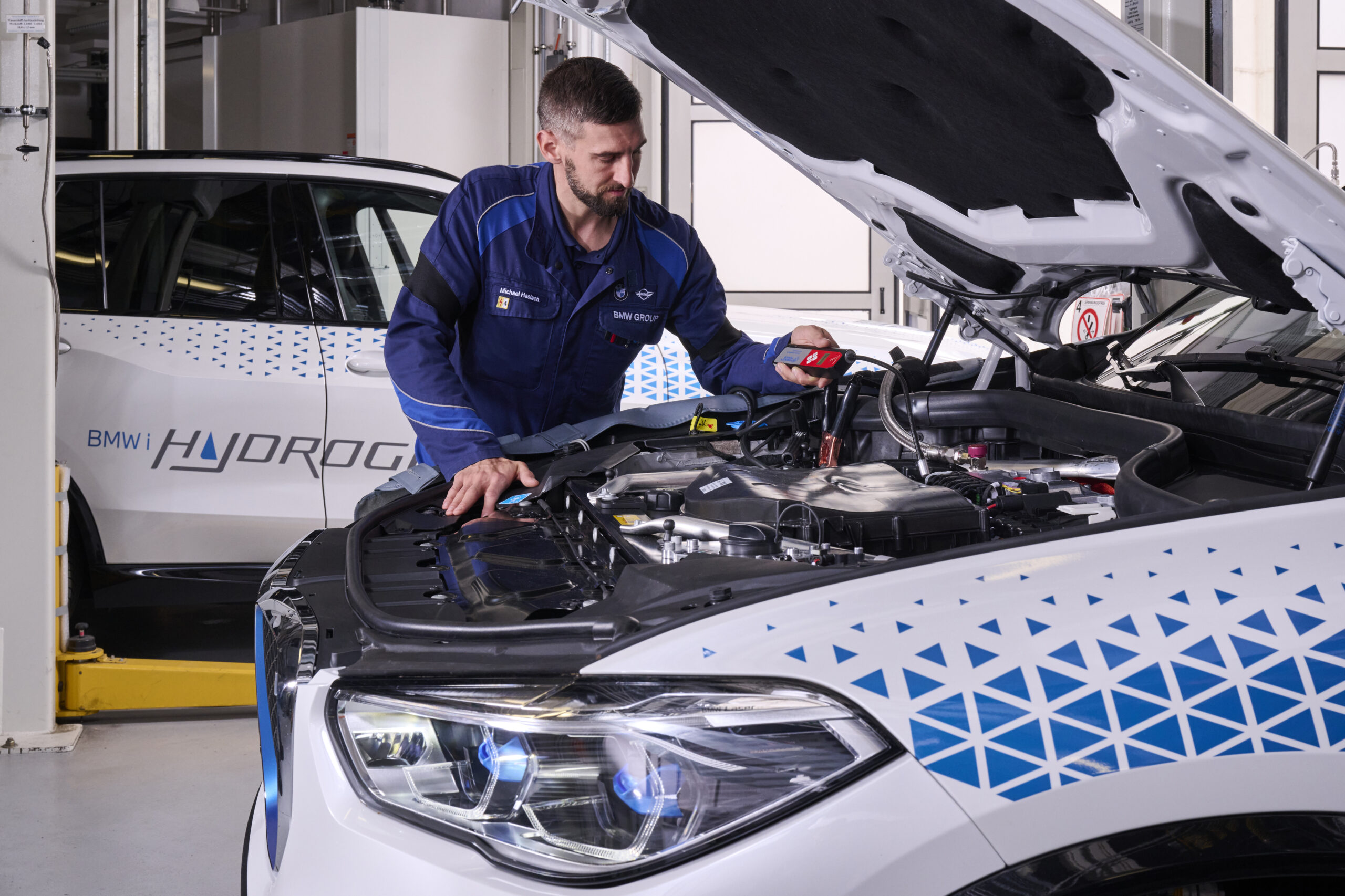 BMW Group comienza una pequeña serie de producción de un modelo propulsado por hidrógeno