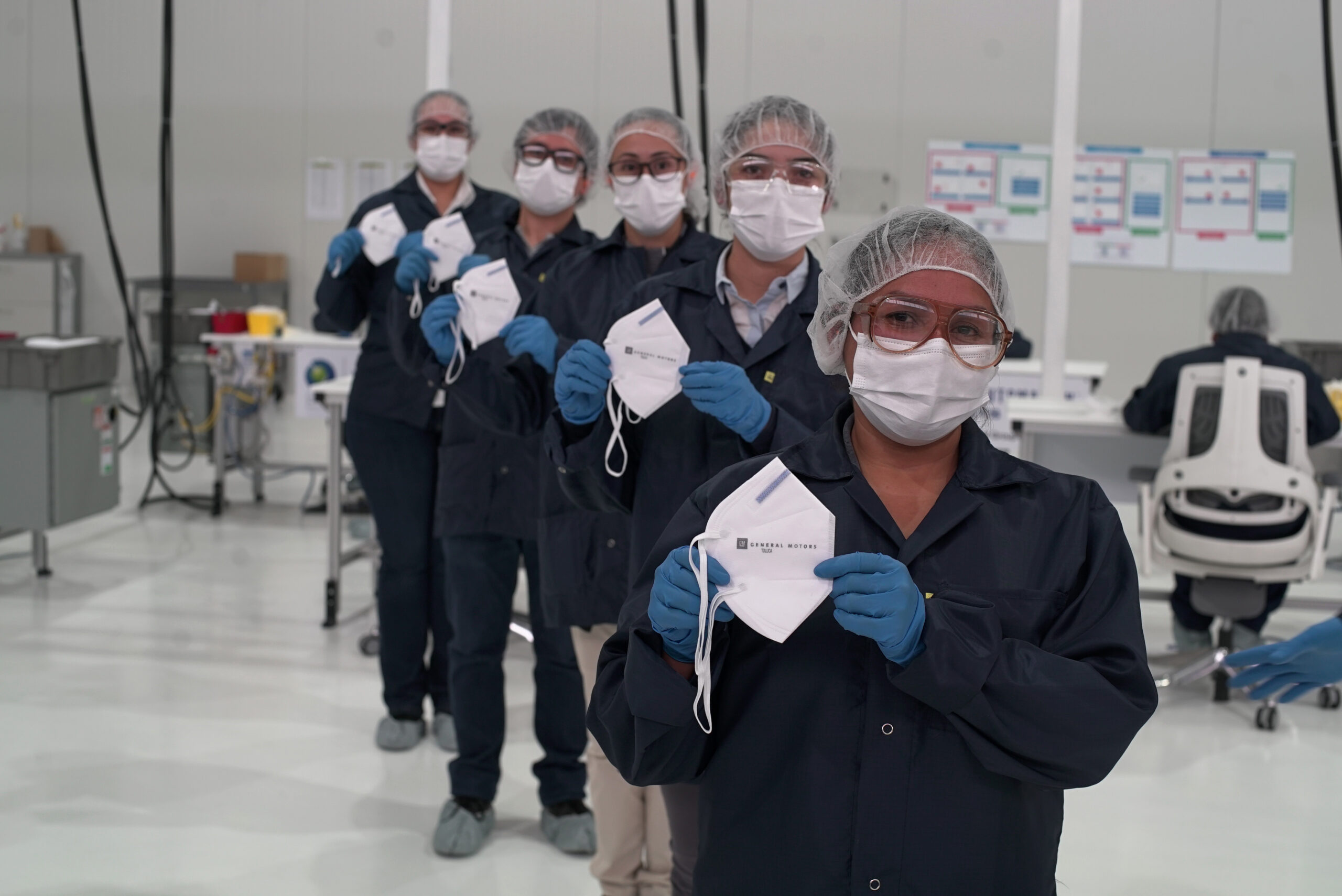 General Motors de México finaliza la producción de mascarillas en su complejo de manufactura en Toluca