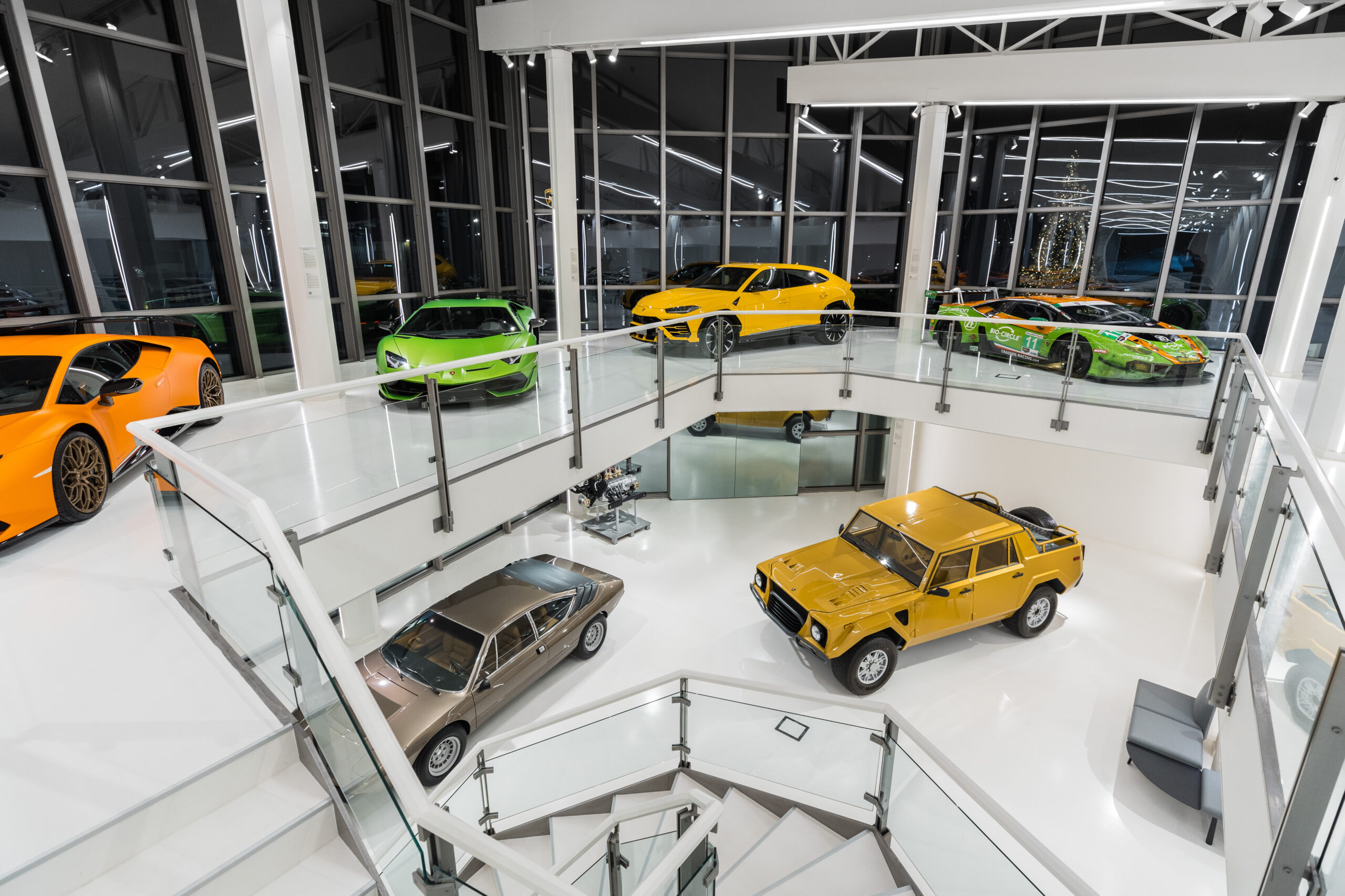 Nace la “Experiencia Museo Ducati y Automobili Lamborghini”