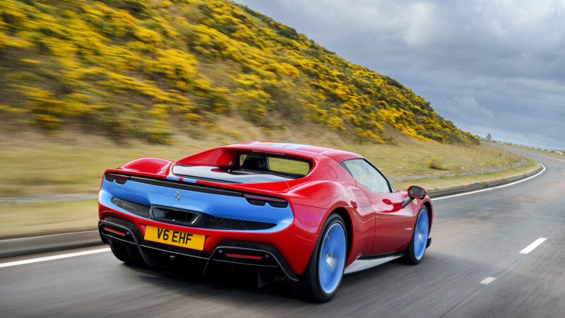 Ferrari 296 GTB gana el premio “Five-Star Car”