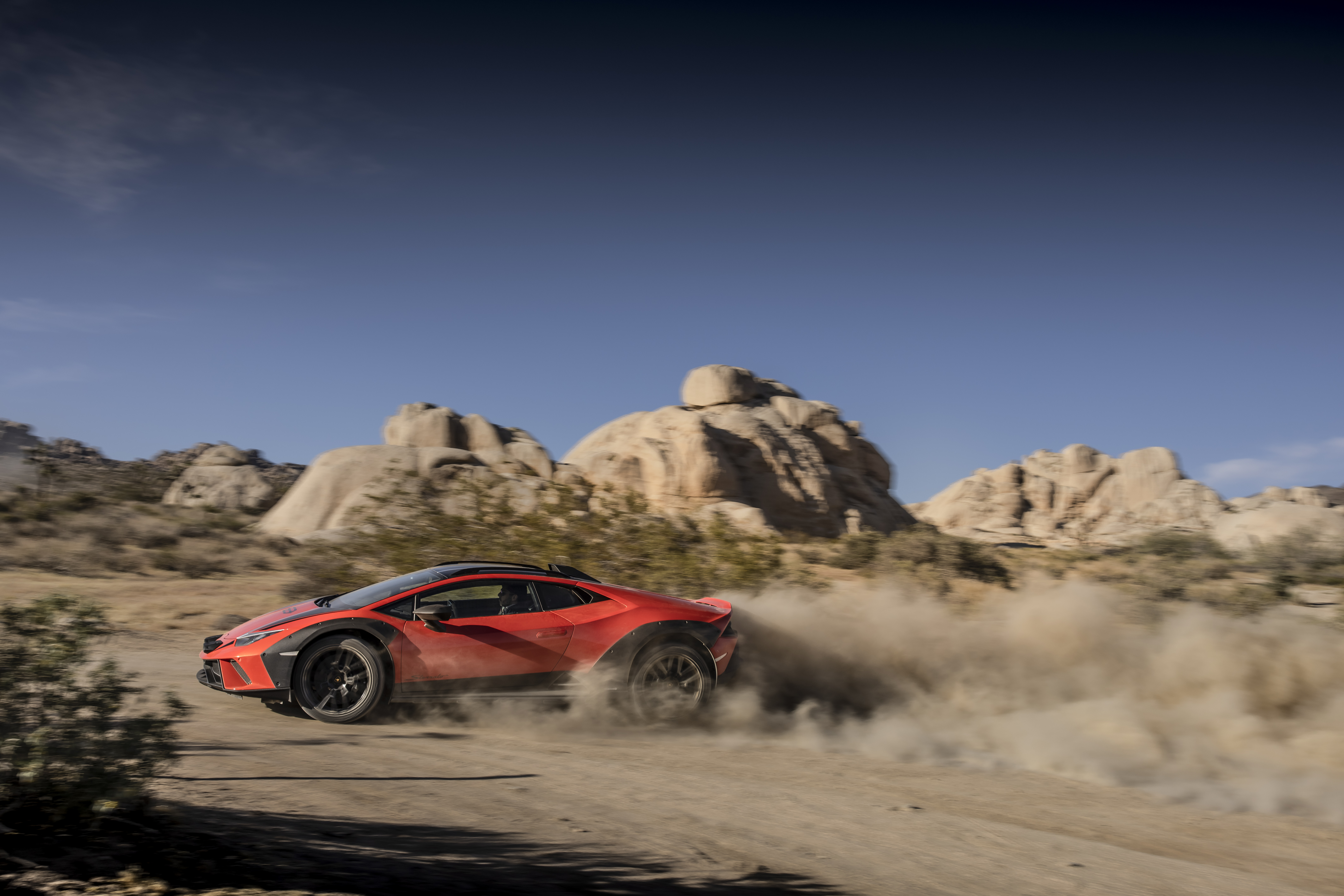 California Drifting con el nuevo Lamborghini Huracán Sterrato