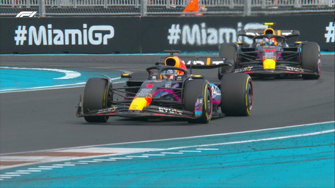 Verstappen y “Checo” Pérez hacen el 1-2 en el  Gran Premio de Miami