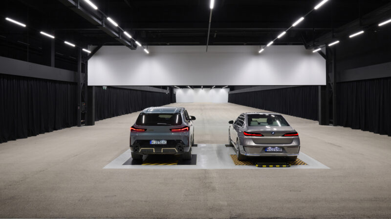 BMW Group pone en funcionamiento un nuevo laboratorio para probar los faros y la iluminación exterior