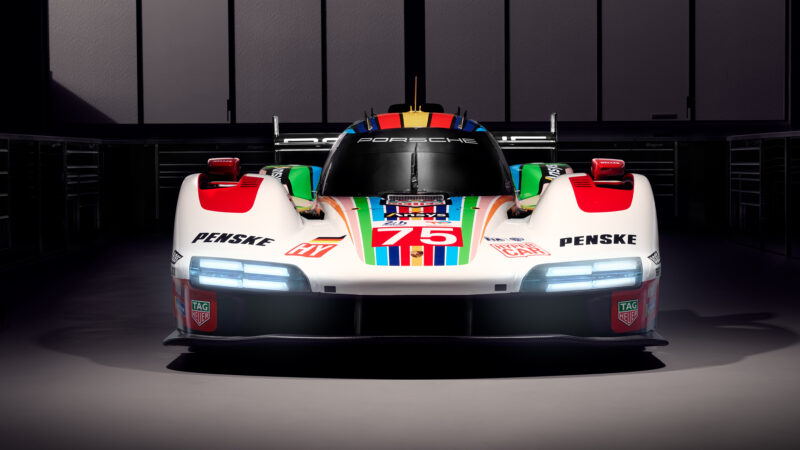 Porsche Penske Motorsport para la carrera de 24 Horas de Le Mans incorporan una decoración especial