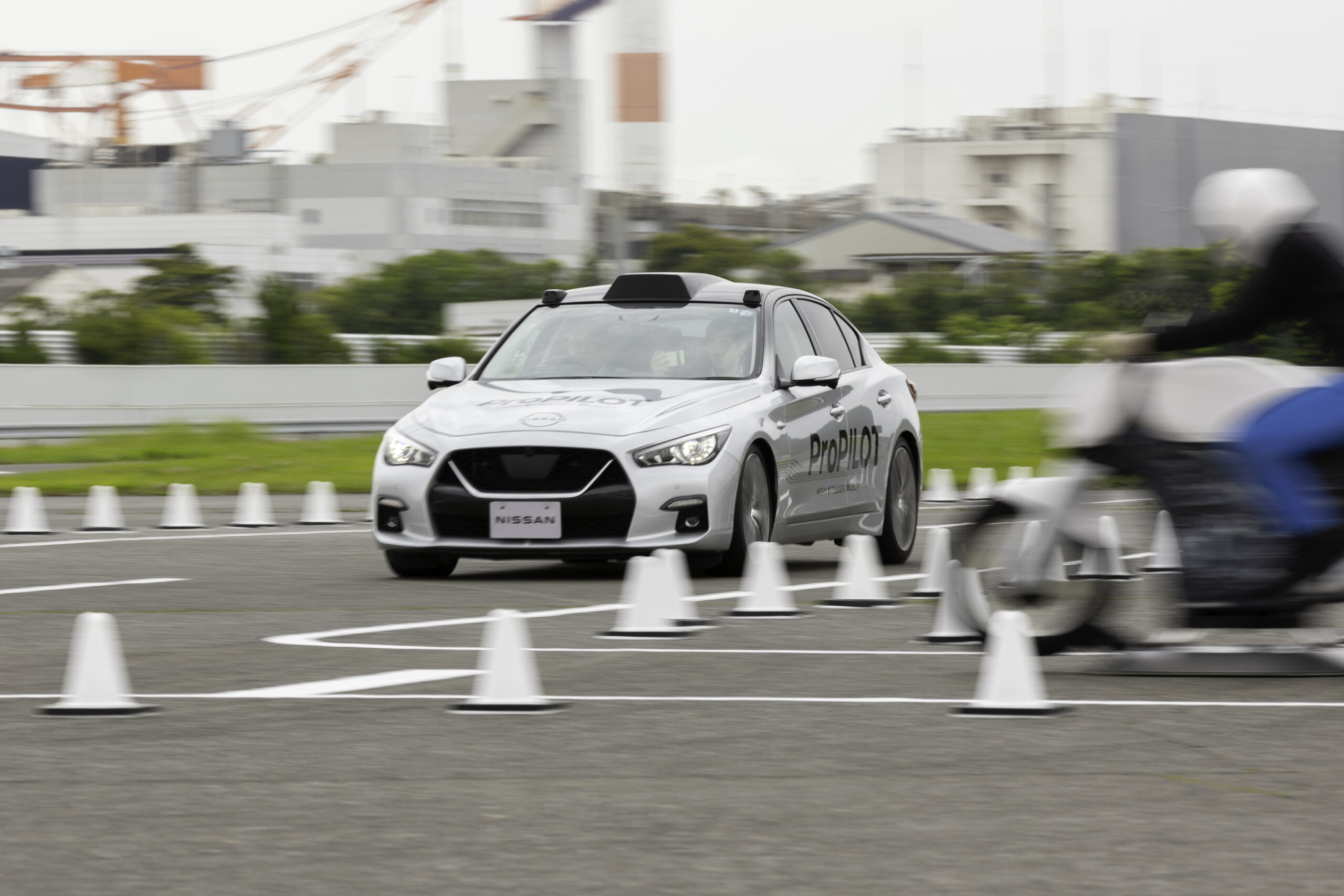 Nissan agrega la prevención de colisiones en intersecciones a su tecnología de asistencia al conductor basada en LIDAR en desarrollo