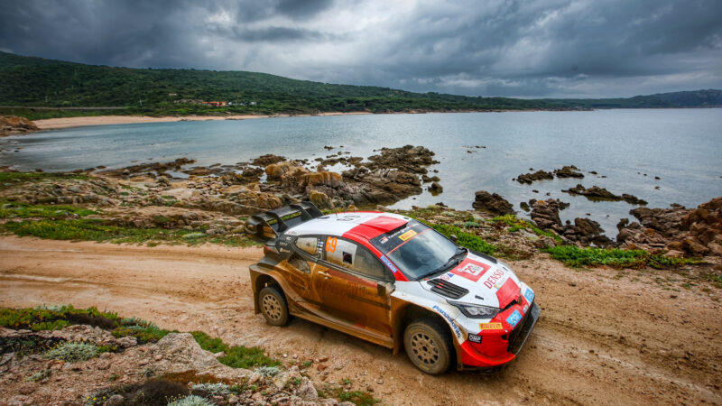 Rovanperä aumenta su ventaja en el liderato con el podio de TOYOTA GAZOO Racing en el Rally de Cerdeña 
