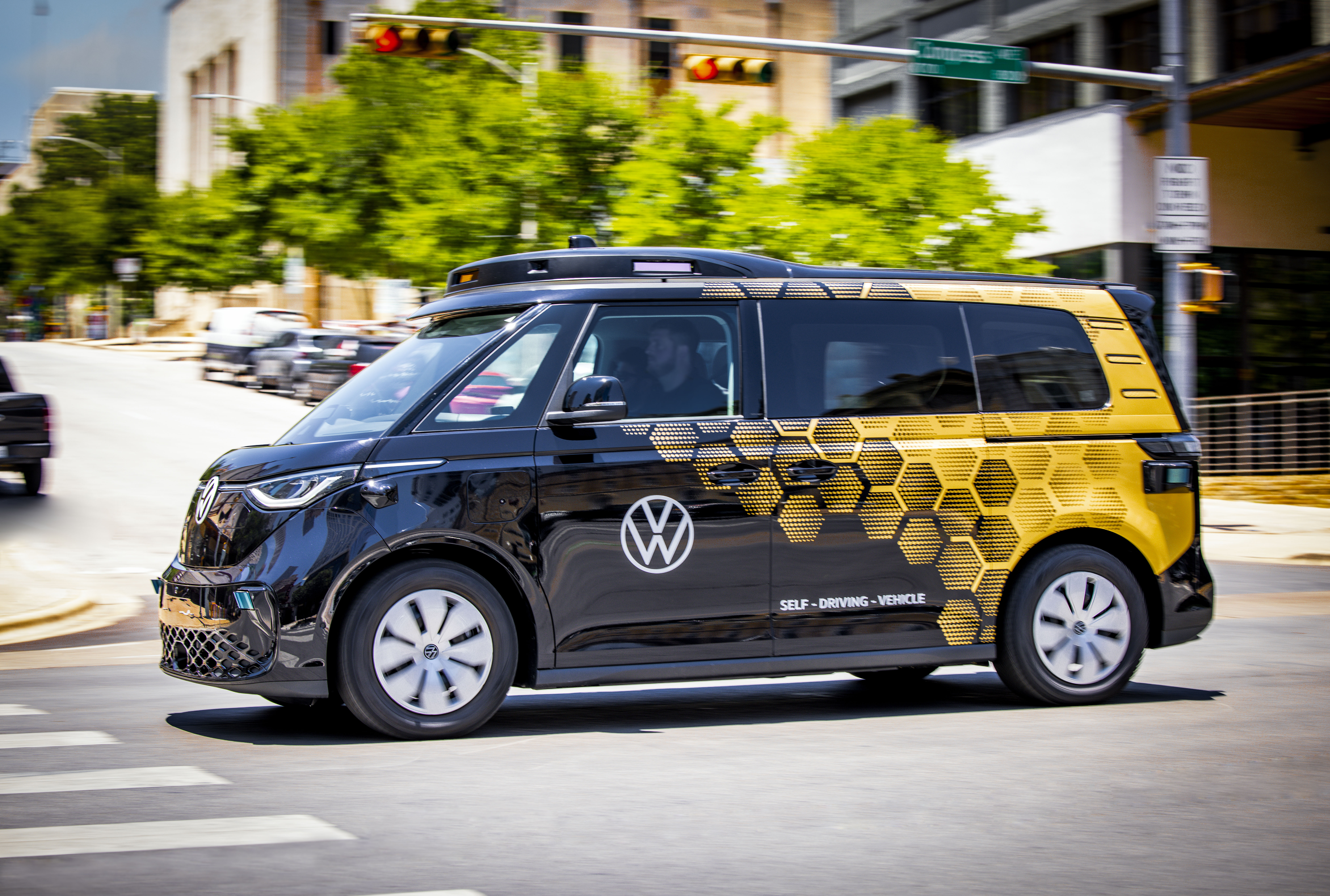 Volkswagen lanza su primer programa de pruebas de conducción autónoma en Estados Unidos