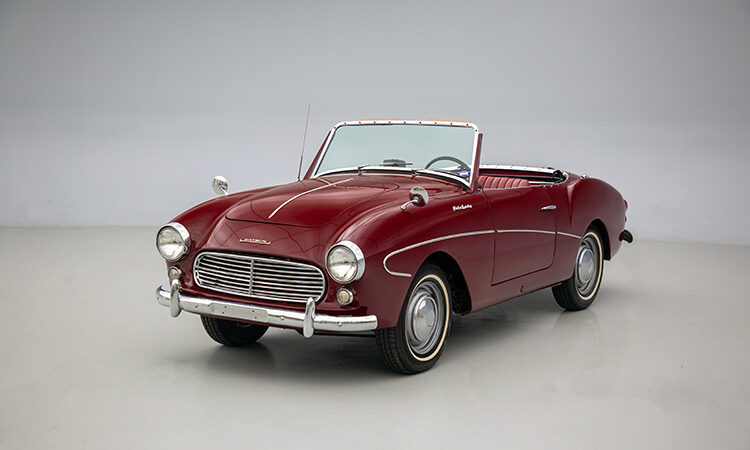 Nissan Heritage Collection: Datsun Fairlady 1200 Roadster