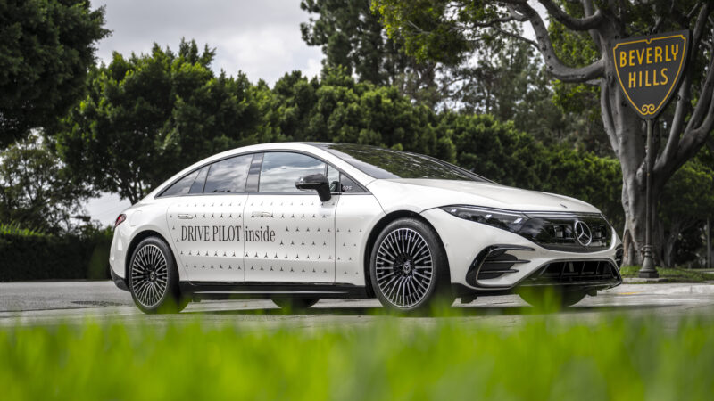 Revolución de la conducción automatizada: Mercedes-Benz anuncia la disponibilidad de DRIVE PILOT en EE. UU.