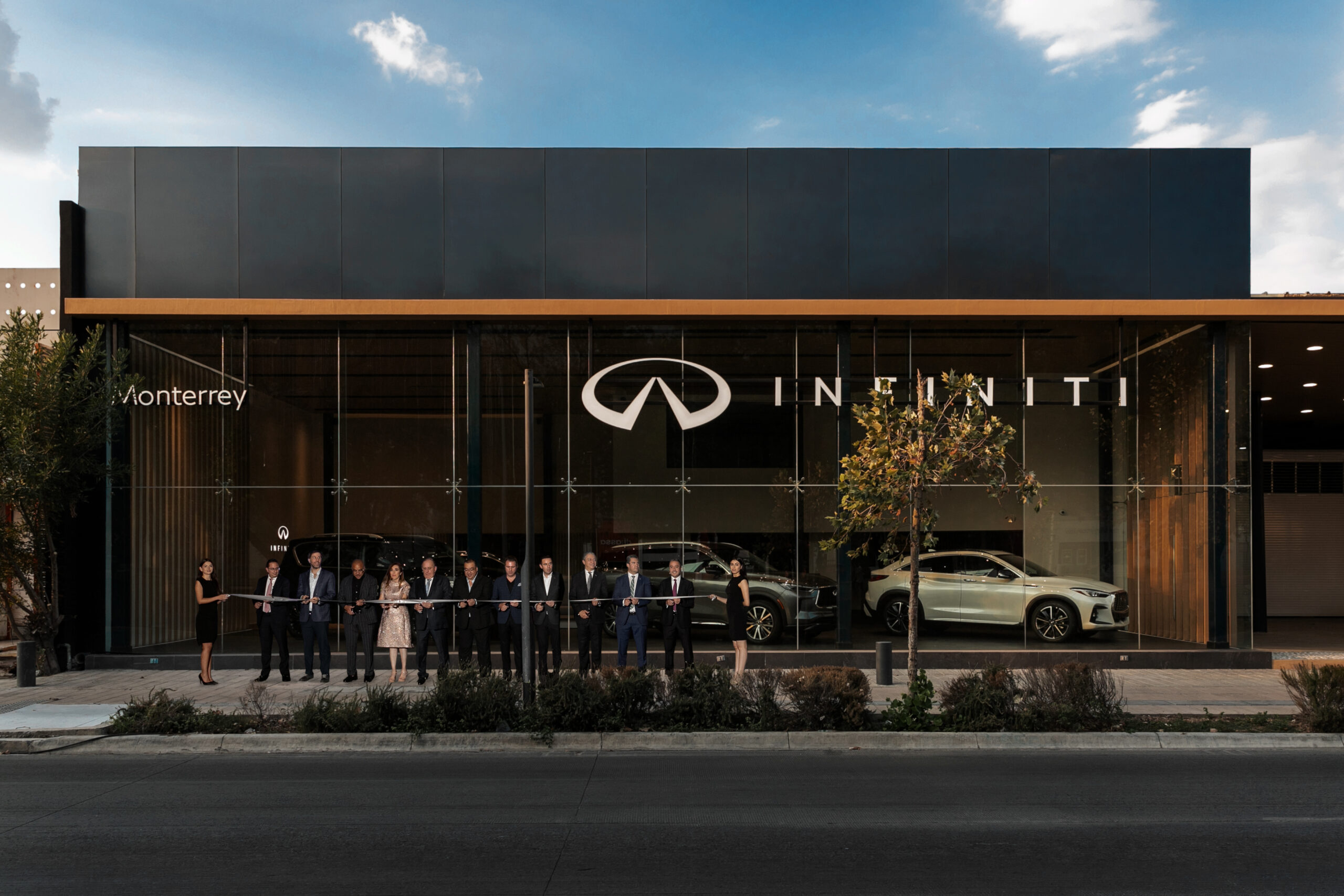 Monterrey es la primera agencia en México en presentar la nueva imagen de Infiniti