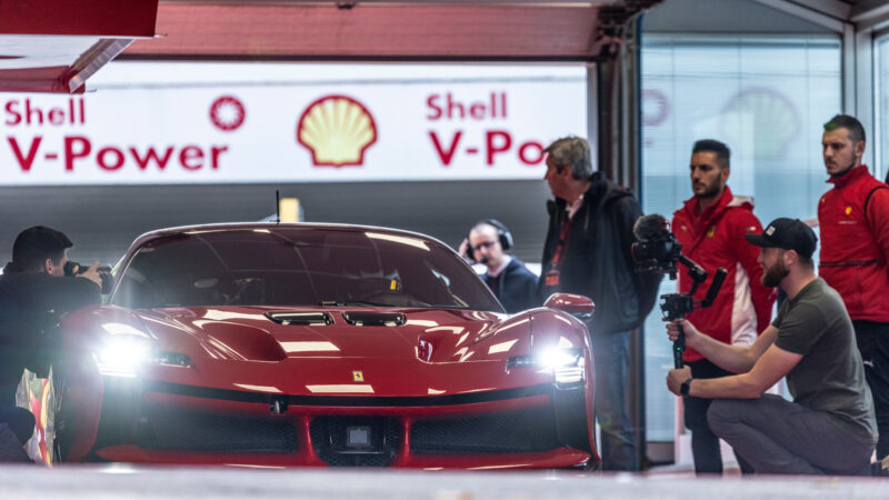 El Ferrari SF90 XX Stradale establece un récord de vuelta de 1’ 17.309” en Fiorano para un coche de carretera