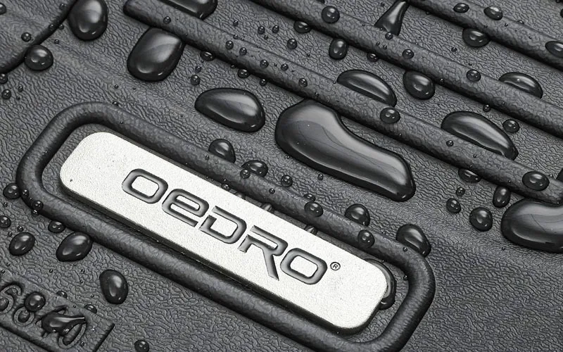 ODERO floor mat close-up.
