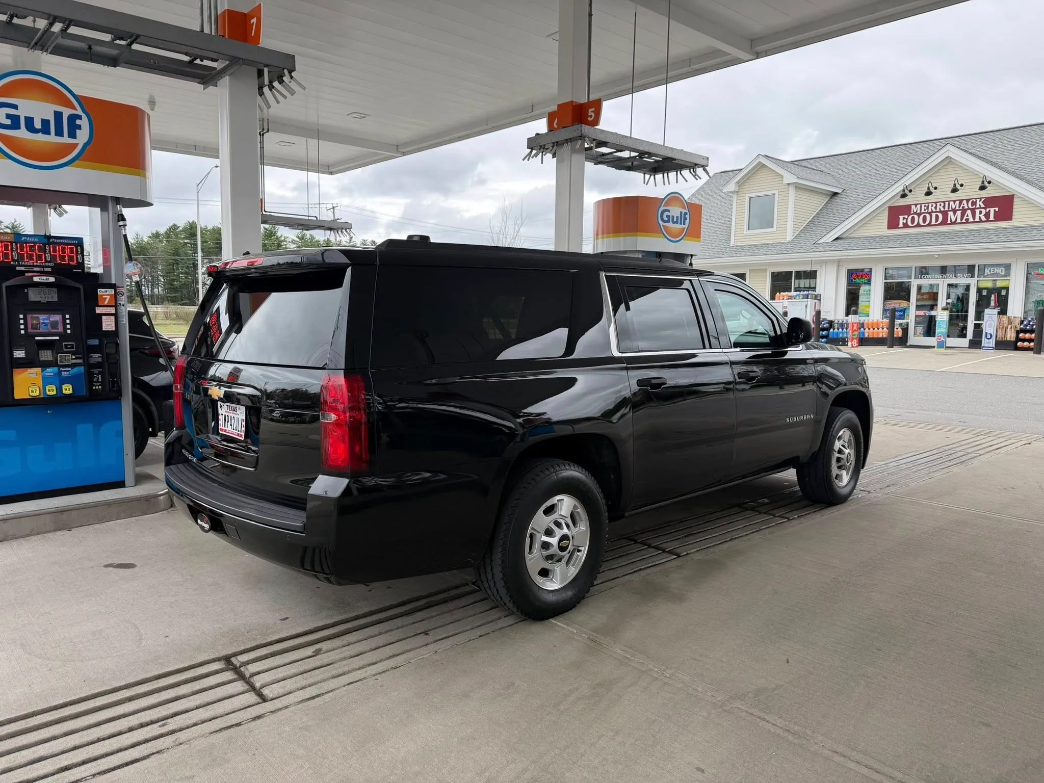 Chevy Suburban HD