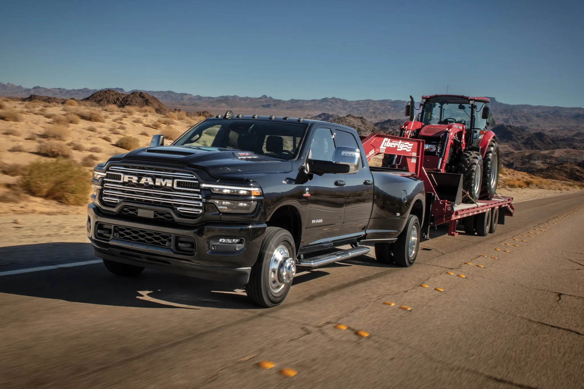 2025 Ram 3500 Heavy Duty Laramie – Black
