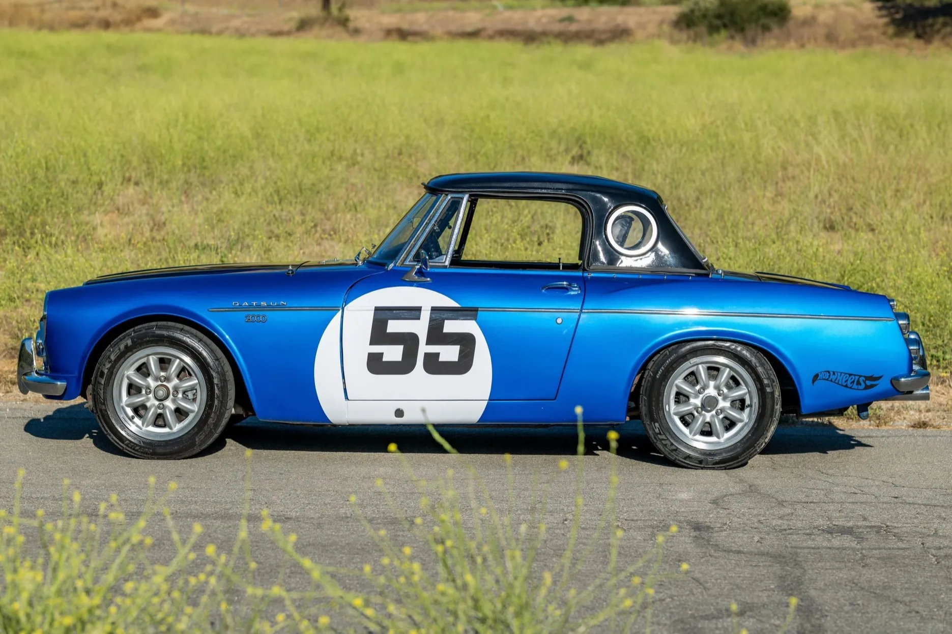 1967.5 Datsun 2000 Roadster with matching Hot Wheels