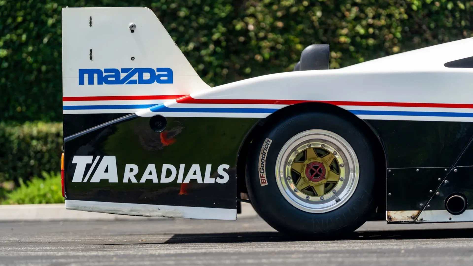Lola-Mazda T616