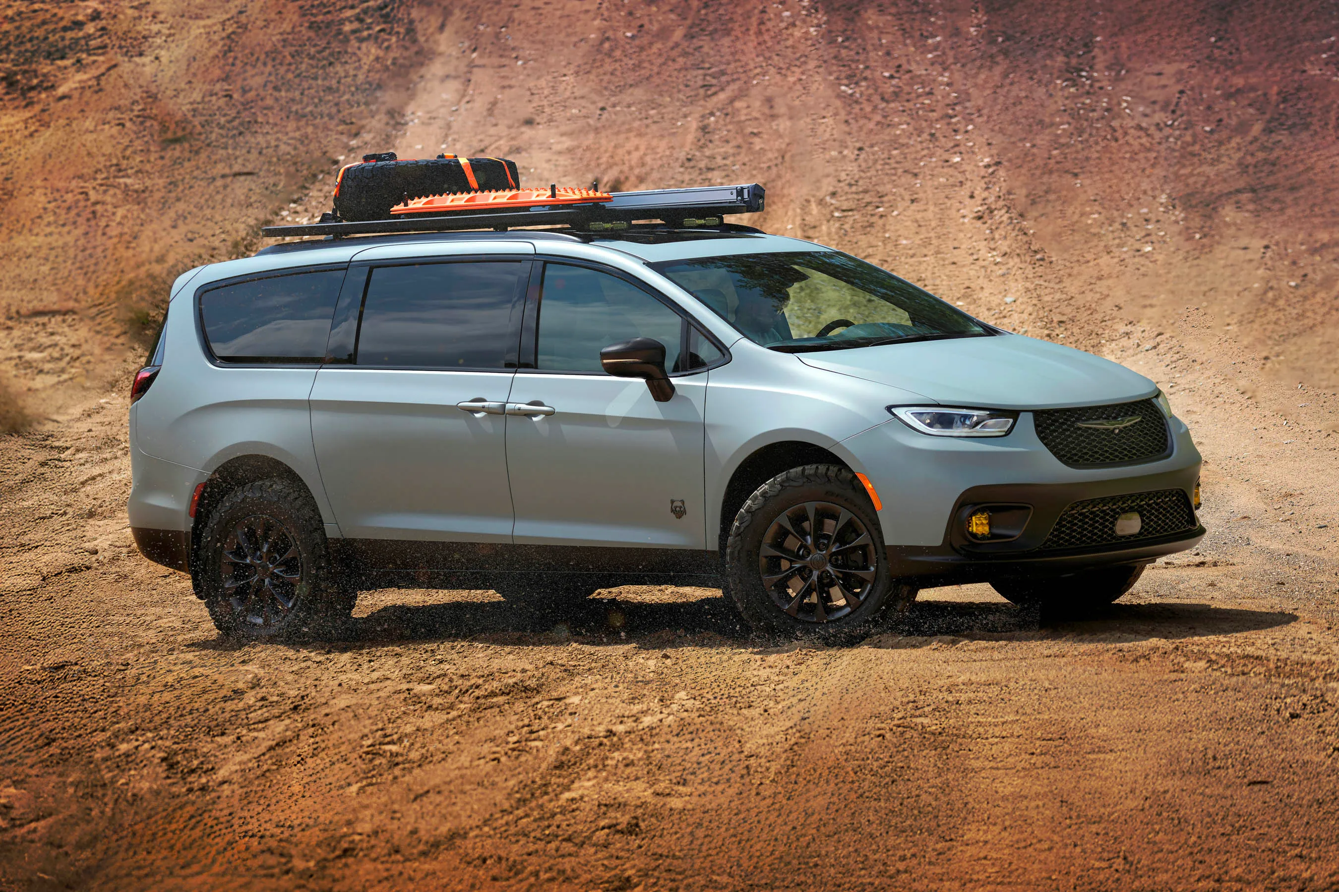 Chrysler Pacifica Grizzly Peak concept
