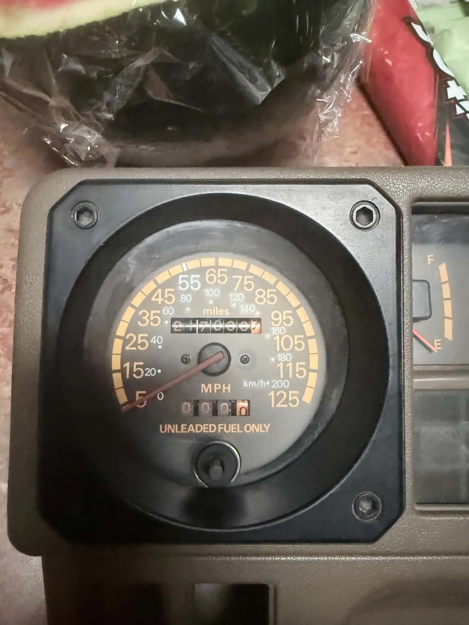 Factory Mitsubishi Montero speedometer