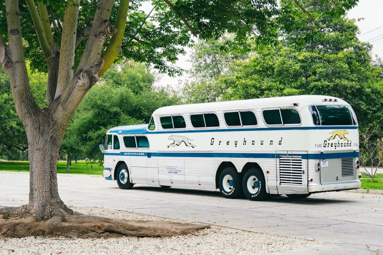 1954 GM Scenicruiser