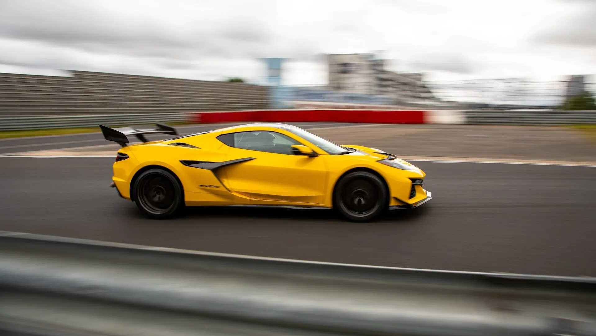 Chevrolet Corvette ZR1X on the Nürburgring